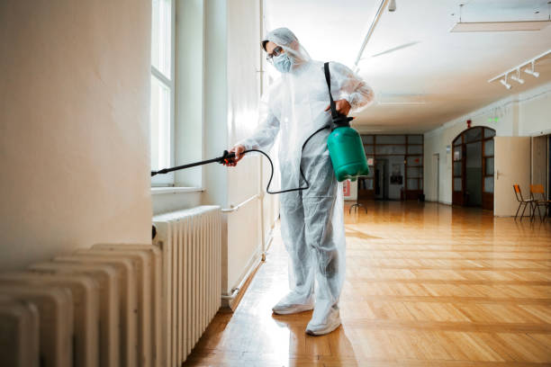 Best Commercial Pest Control Services  in Lauderdale Lakes, WI